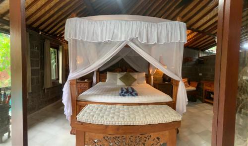 Watermark Balian villa