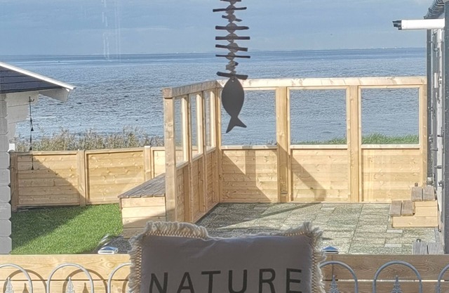 Watten-Blick-Huisje -view of the Wadden Sea (UNESCO World Heritage Site)