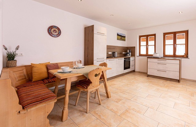 Watzmannblick - New vacation apartment with 3 balconies