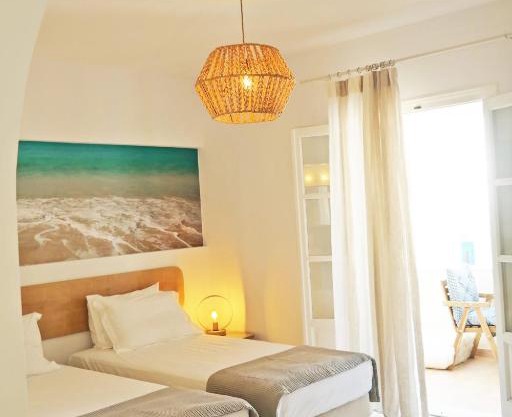 Wave Home Naxos Town