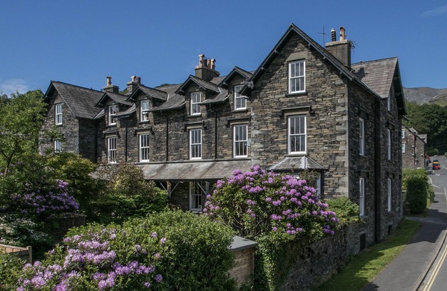 WAVERLEY, pet friendly, with open fire in Coniston