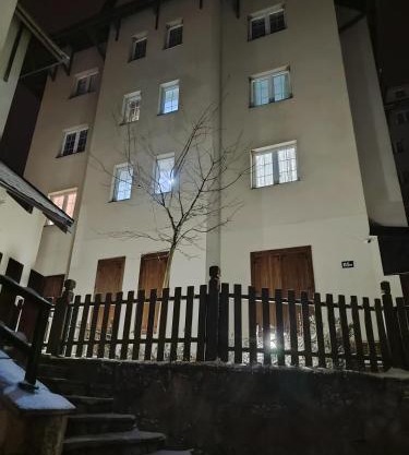 WEGA Star Apartmani
