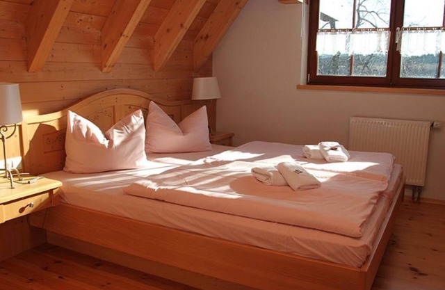Weißeritzhütte middle vacation apartment - Hotel- Ferienanlage "Zum Silberstollen"