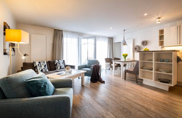 Weisse Villa - Apartment für bis zu 4 Personen am Hafen von Büsum