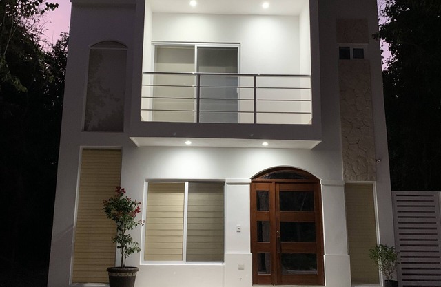 Welcome to Casa Acalan Rest, Relax, Enjoy!