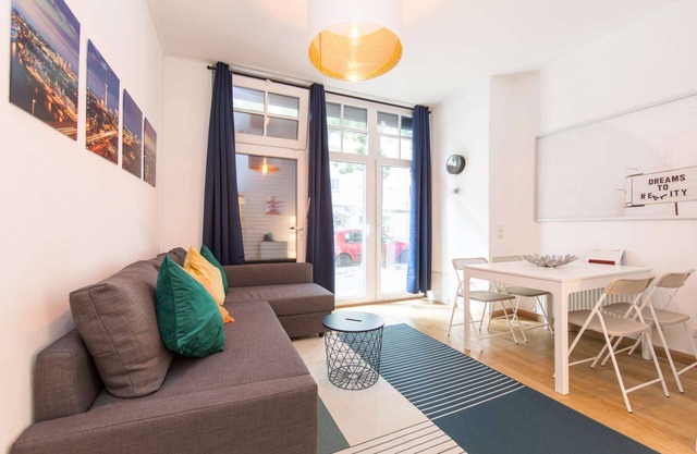 Welcome to our apartment in Berlin-Neukölln close by Körnerpark.