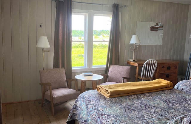 Welcome to our seaside haven.nLarge self sufficent cottage on the shore.