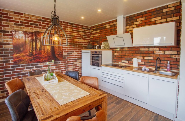 Welcome to the "Lüttje Hütt" holiday apartment in Viskert! This ground floor apartment