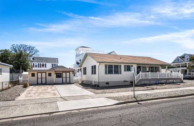 Welcome to this wonderful ranch style rental!