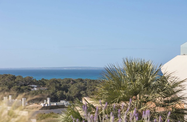 Welcome to Villa Ventura, a stylish property with sea views and private pool