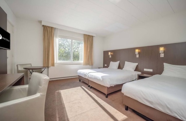 Welcoming Ambiance & Natural Beauty: 3 Family-Friendly Rooms Near Efteling Park