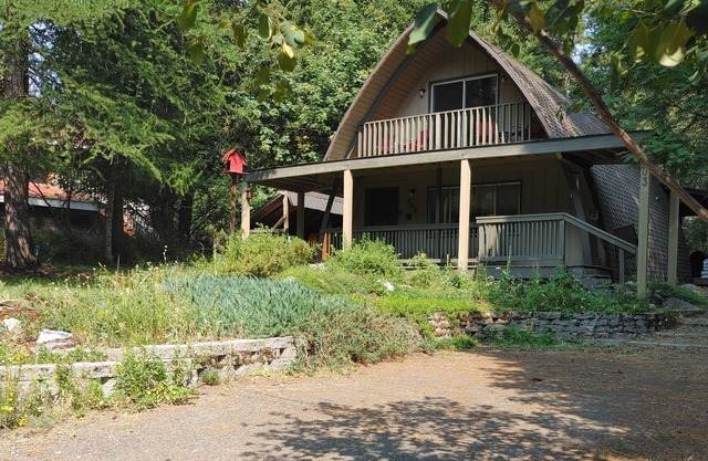 Welcoming home with large decks & wood stove - located in heart of McCall