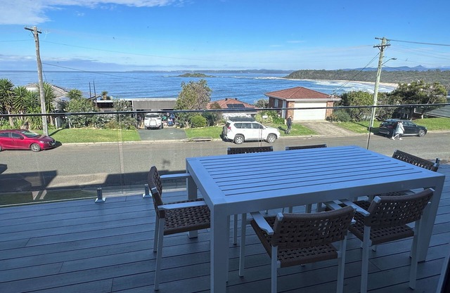 Well appointed holiday house with views to Green Island