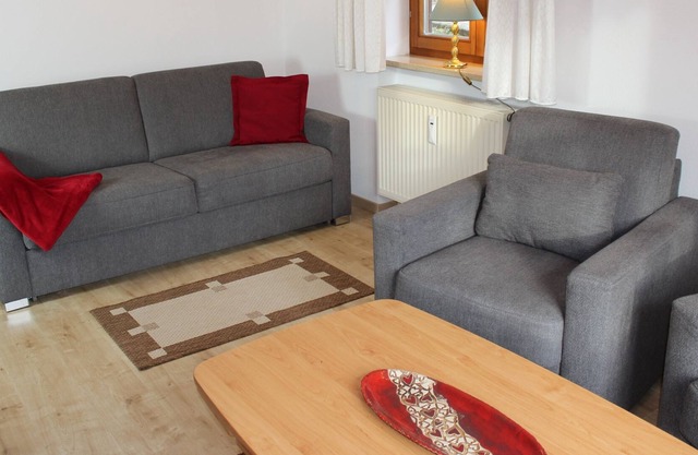 Well-equipped holiday apartment in Selbhorn with a south-facing balcony in a central location