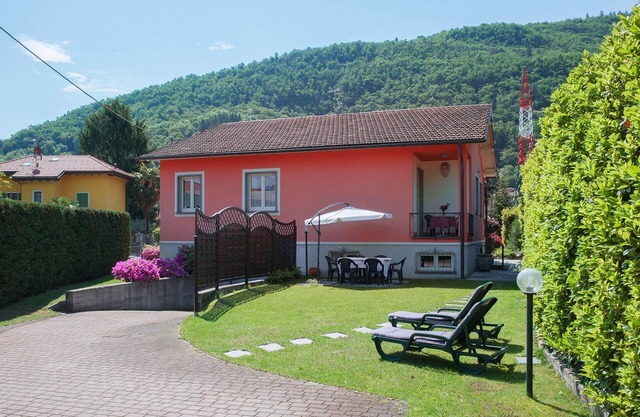 Well-kept 5-room house with sun terrace and large solarium