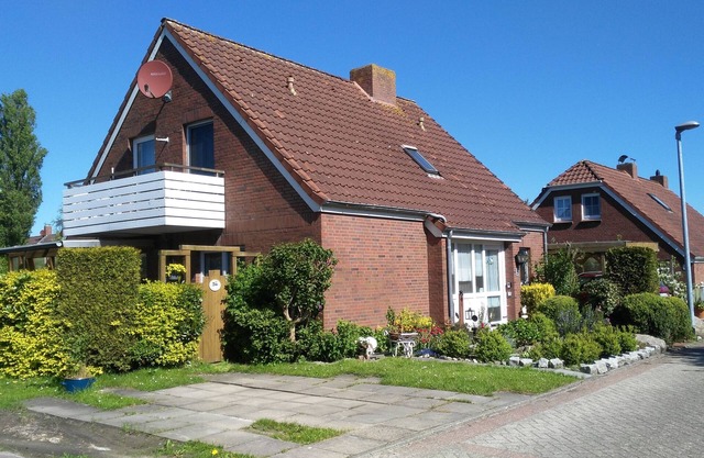 Well-kept apartment at the end of a quiet cul-de-sac with a view of the Ems dyke
