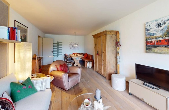 Well-kept holiday apartament house in a prime location in St.