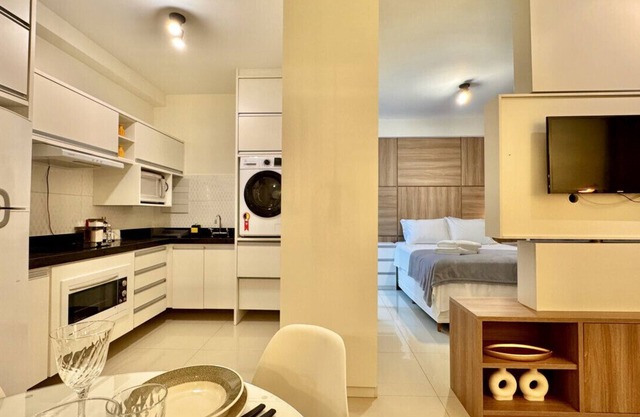 Well-planned studio, opposite Shopping Curitiba