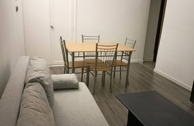 Well served apartment 5 minutes by bus 15 minutes from Strasbourg and the train station