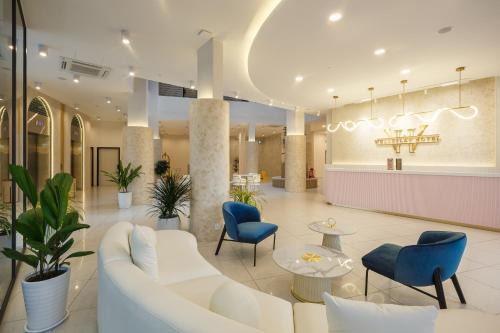Wellesley Hotel