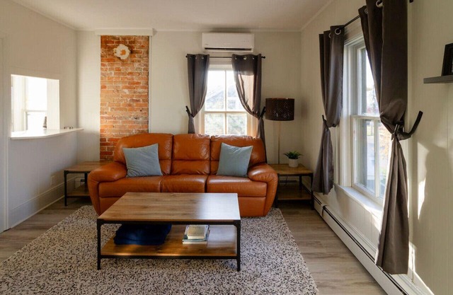 Wellington 4-plex Sleeps 10