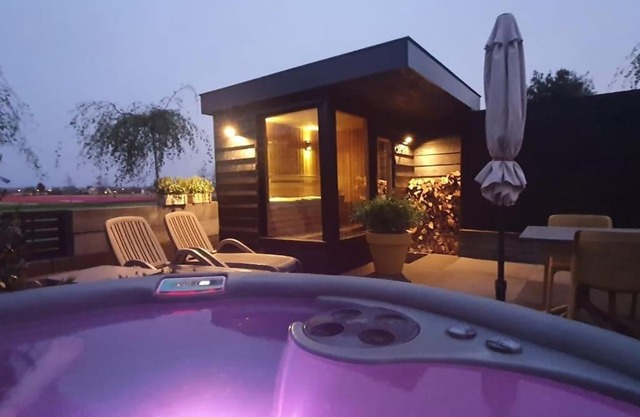Wellness Lodge Ruigenhoek 13A - Sauna, Jacuzzi !