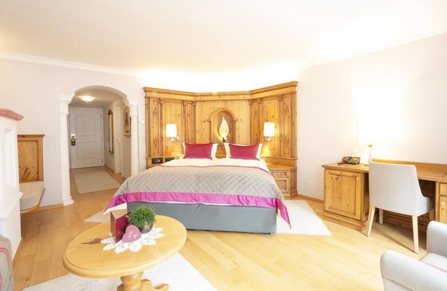 Wellness-residenzsuite ca. 42m² ab 7 Nächte - Der Alpine Kraftplatz - Alpenrose/Cocoon Lodge