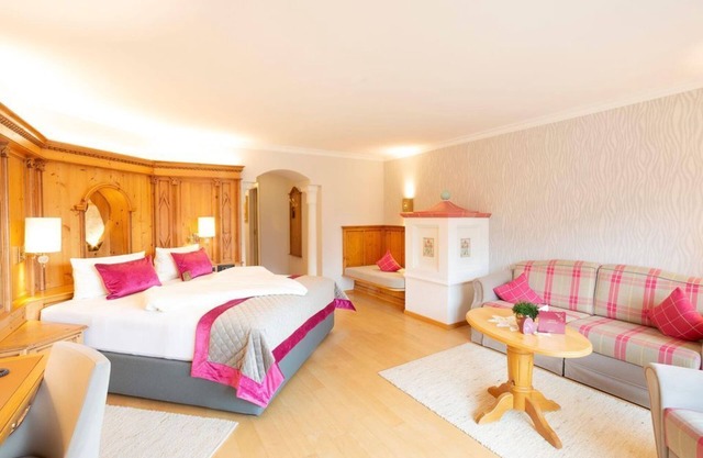 Wellness-residenzsuite ca. 45 m² ab 7 Nächte - Der Alpine Kraftplatz - Alpenrose/Cocoon Lodge