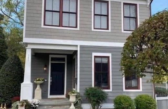 West Annapolis Cottage