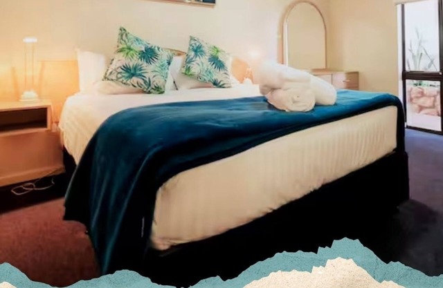 West Beach Lagoon 202 - Quiet & Ground Floor!