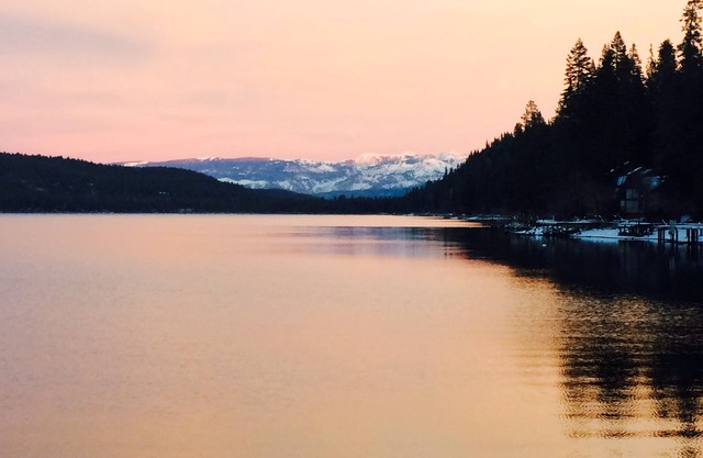 West End Donner Lake, Lake Side, Dog Friendly, Lake View.
