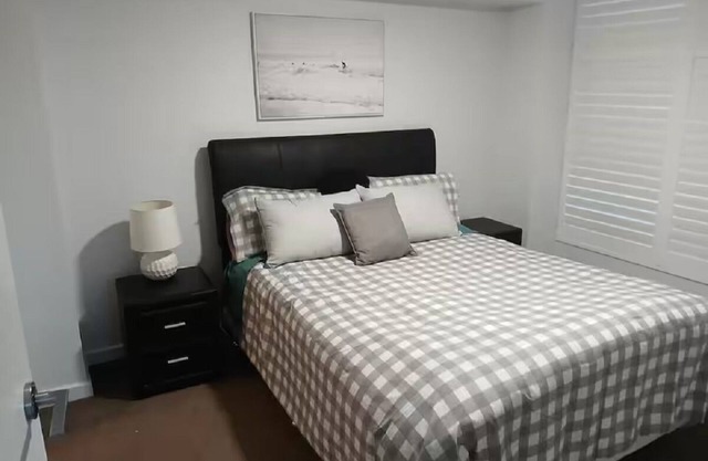 West Lakes Luxury 3 Bedrooms 2 Bathrooms.
