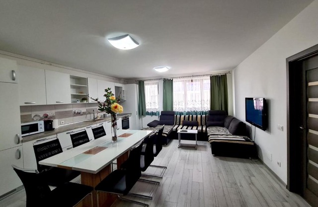West Luxury Apartment