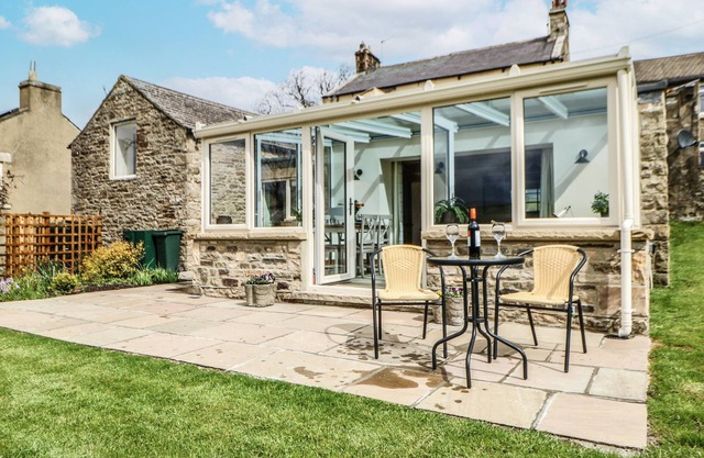 WEST REINS, family friendly, with a garden in Middleton-In-Teesdale