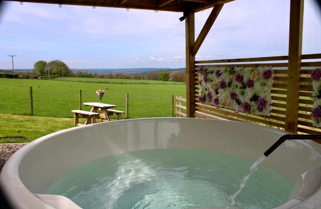 West Wood Yurts Ltd