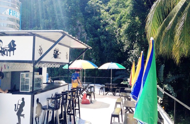 Western Highway Lodge