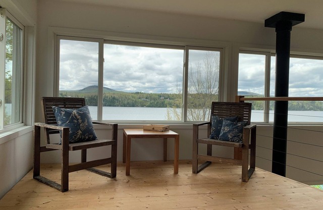 Westmore, Willoughby Lake. Family home with private lakefront access, Vermont