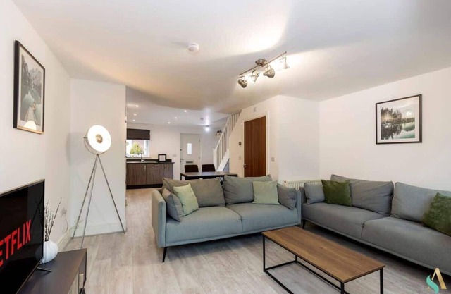 Wharf House - TSAC Su