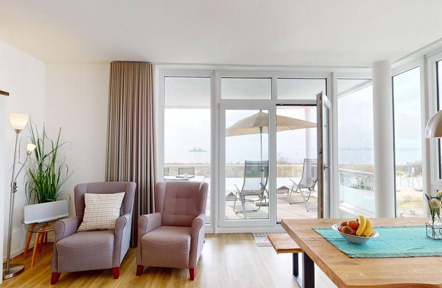 What a sea view! The Baltic Sea vacation apartment Südkap Apartment H-02