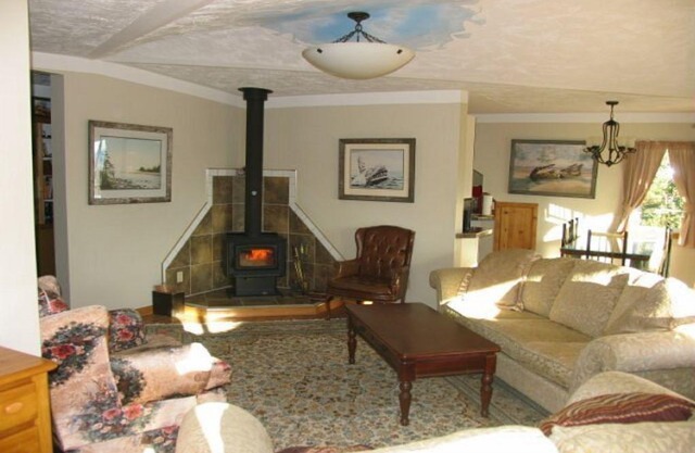 Where adventures begin. Spacious hotel suites in amazing Powell River