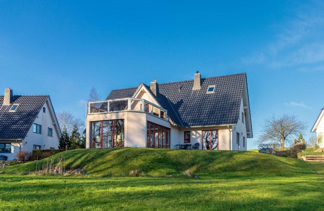 Whg-4-Adlerhorst-Ferienhaus-Am-Boddenufer-Buschvitz
