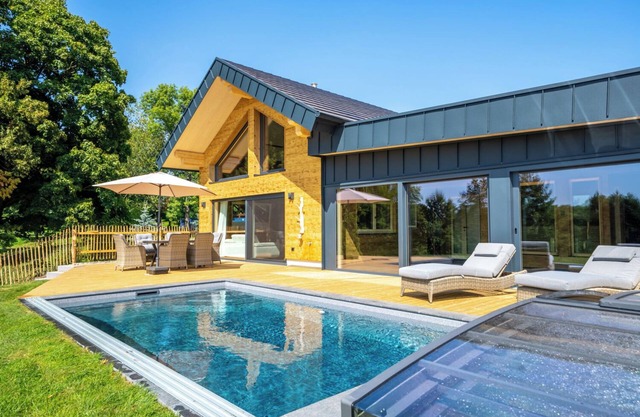"Whisper of Alpacas" chalet new opening 09/25