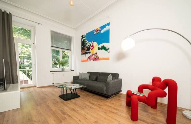 WHITE 60 SQM Apartment | Central | Balcony | Fair