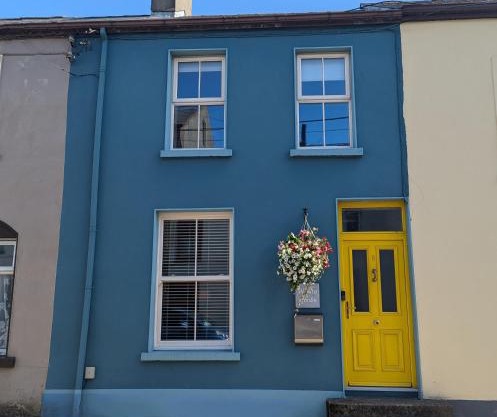 White Birds Townhouse in Sligo Town Center
