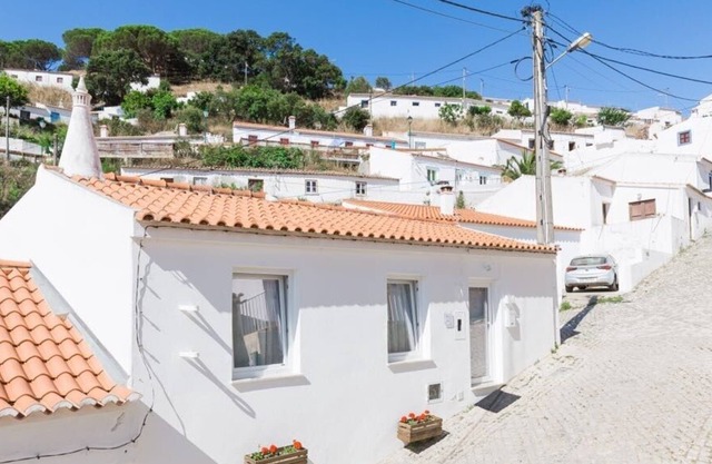 White House - Aljezur
