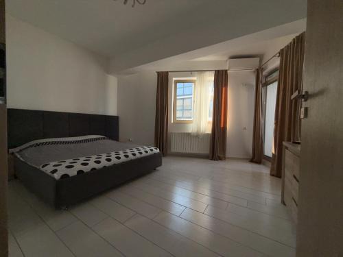 White Luxury Apartament