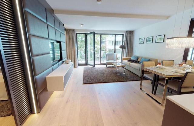 White Pearl Apartment 2.12