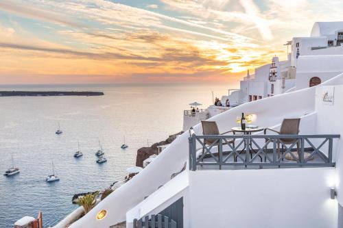 White Side Suites
