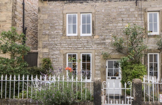 White Swan Cottage