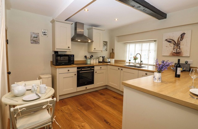 White Swan Cottage